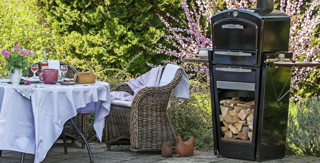 Jardin avec mobilier et cuisson