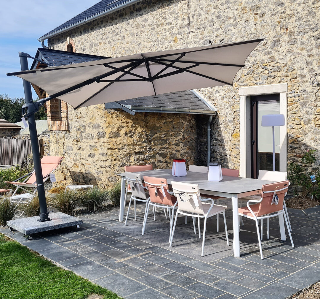 Jardin avec mobilier